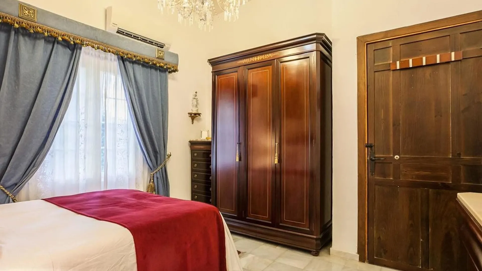 Apartment House With 2 Bedrooms In Sevilla, With Enclosed Garden And Wifi - 80 K Spain