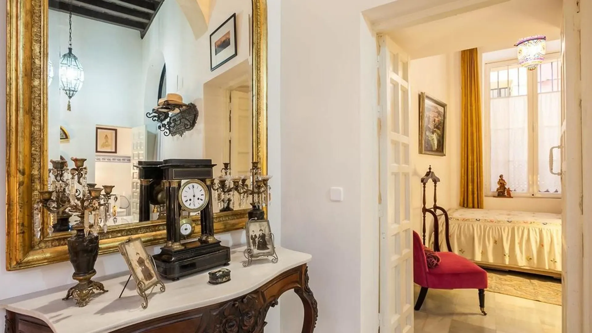 House With 2 Bedrooms In Sevilla, With Enclosed Garden And Wifi - 80 K Apartment